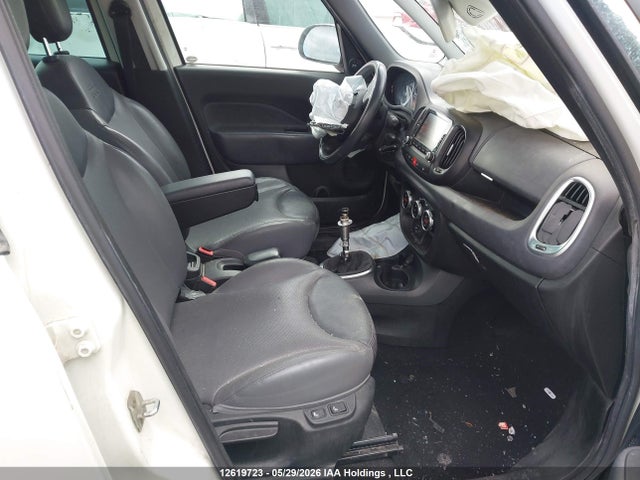 ZFBCFACHXEZ024895 Fiat 500l Lounge