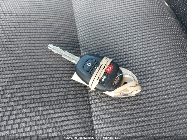 12619739 :رقم المزاد ، 2T1BURHE5GC617055 vin ، 2016 Toyota Corolla مزاد بيع