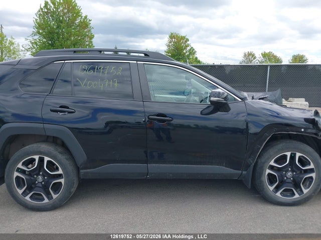 2T3J1RFV9KW004717 Toyota RAV4