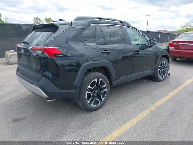 2T3J1RFV9KW004717 Toyota RAV4