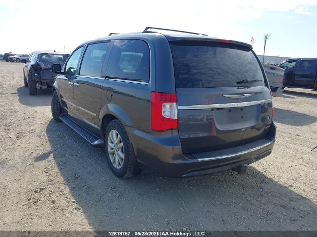 12619757 :رقم المزاد ، 2C4RC1GG0GR271504 vin ، 2016 Chrysler Town & Country Limited مزاد بيع