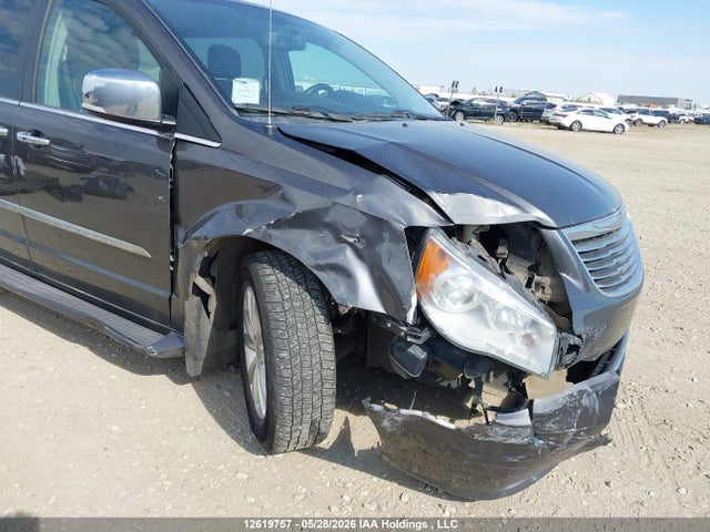 12619757 :رقم المزاد ، 2C4RC1GG0GR271504 vin ، 2016 Chrysler Town & Country Limited مزاد بيع