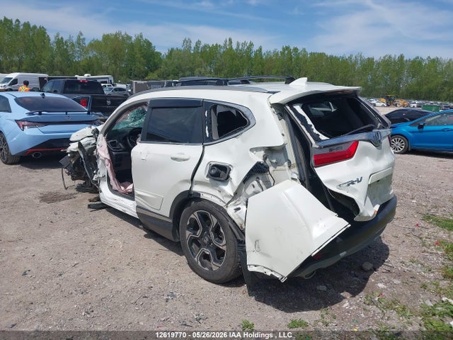 2018 Honda Cr-v Touring მანქანა იყიდება აუქციონზე, vin: 2HKRW2H94JH135507, აუქციონის ნომერი: 12619770