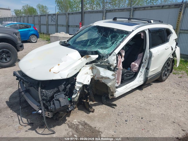 2018 Honda Cr-v Touring მანქანა იყიდება აუქციონზე, vin: 2HKRW2H94JH135507, აუქციონის ნომერი: 12619770