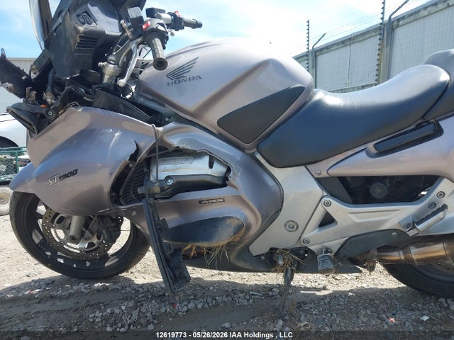 Продажа на аукционе авто 2003 Honda St1300 A, vin: JH2SC51533M100184, номер лота: 12619773