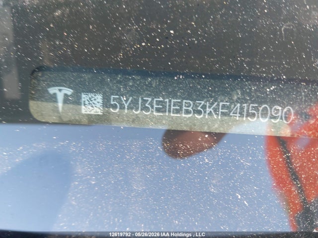 2019 Tesla Model 3 Long Range/performance მანქანა იყიდება აუქციონზე, vin: 5YJ3E1EB3KF415090, აუქციონის ნომერი: 12619792