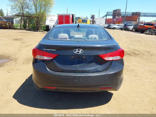 12619816 :رقم المزاد ، 5NPDH4AE0DH355741 vin ، 2013 Hyundai Elantra Gls/limited مزاد بيع
