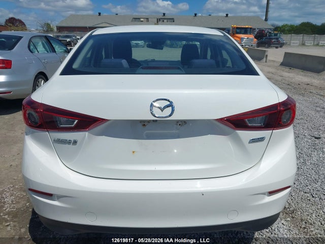 2018 Mazda Mazda3 50th Anniversary Edition/gs/se მანქანა იყიდება აუქციონზე, vin: JM1BN1V76J1160790, აუქციონის ნომერი: 12619817