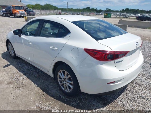 2018 Mazda Mazda3 50th Anniversary Edition/gs/se მანქანა იყიდება აუქციონზე, vin: JM1BN1V76J1160790, აუქციონის ნომერი: 12619817