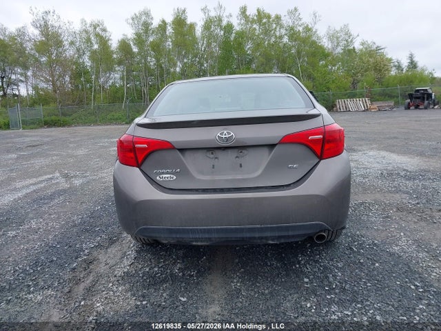 12619835 :رقم المزاد ، 2T1BURHE0JC009239 vin ، 2018 Toyota Corolla Se مزاد بيع