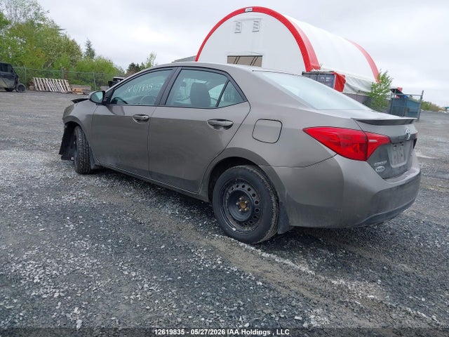 12619835 :رقم المزاد ، 2T1BURHE0JC009239 vin ، 2018 Toyota Corolla Se مزاد بيع
