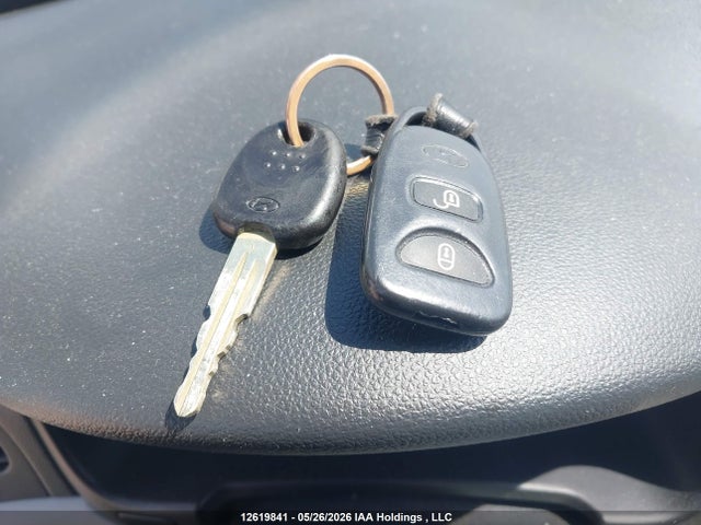 Auction sale of the 2010 Hyundai Accent Gls, vin: KMHCN4BC5AU453260, lot number: 12619841