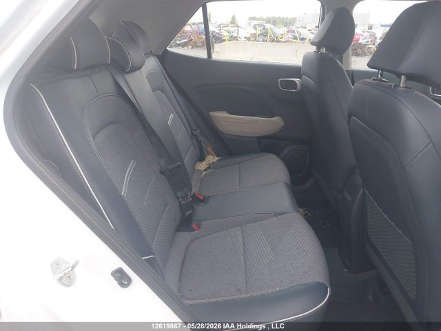 12619867 :رقم المزاد ، KMHRC8A31MU118784 vin ، 2021 Hyundai Venue Trend With Urban Edition Package With Denim Blue Interior Colour Pack مزاد بيع