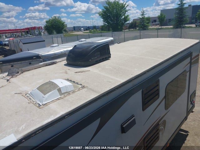 Dutchmen Coleman 2015 4YDT30522FJ930352 Image 12