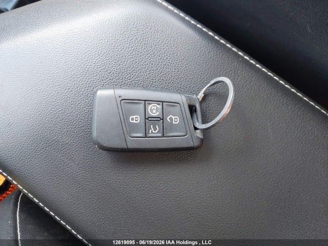 3VWGM7BU9PM008761 Volkswagen Jetta Highline