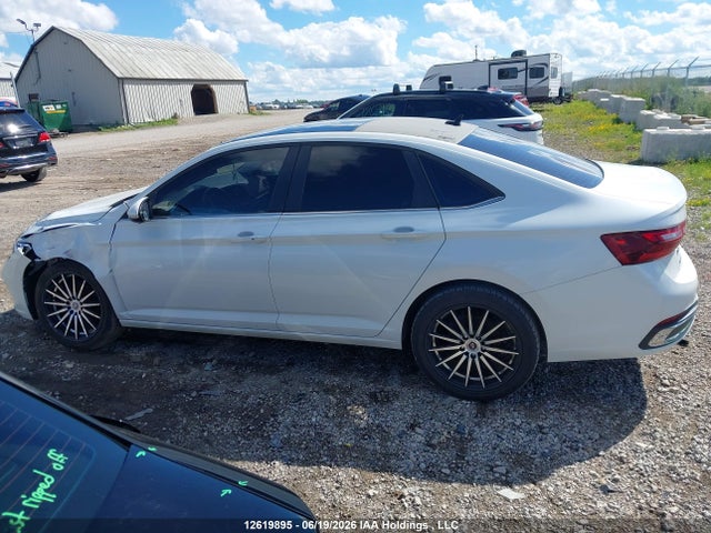 3VWGM7BU9PM008761 Volkswagen Jetta Highline
