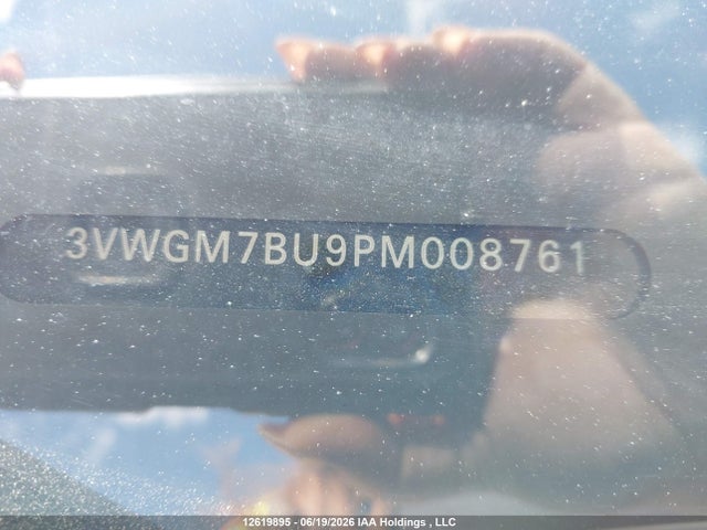 3VWGM7BU9PM008761 Volkswagen Jetta Highline