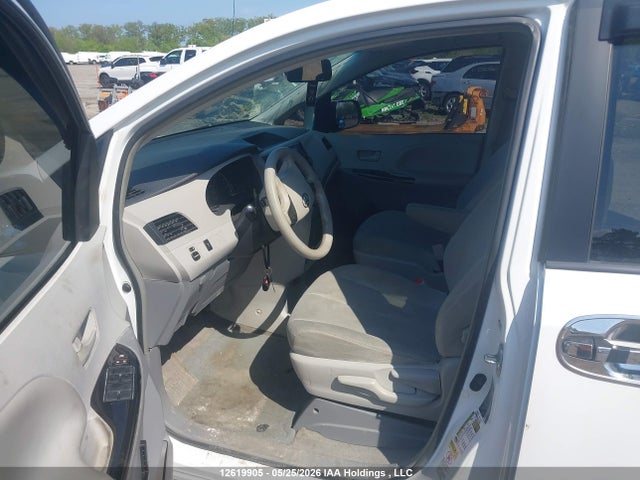 Aukcja sprzedaży 2013 Toyota Sienna V6 7 Passenger, vin: 5TDZK3DC6DS369441, numer aukcji: 12619905