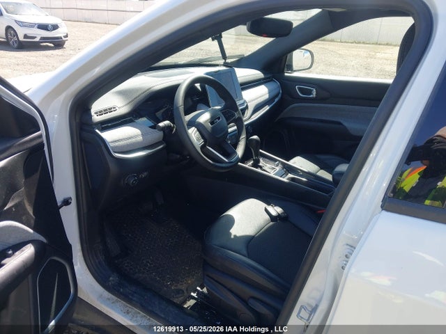 Jeep Compass Latitude 2025 3C4NJDBN2ST594311 Image 18