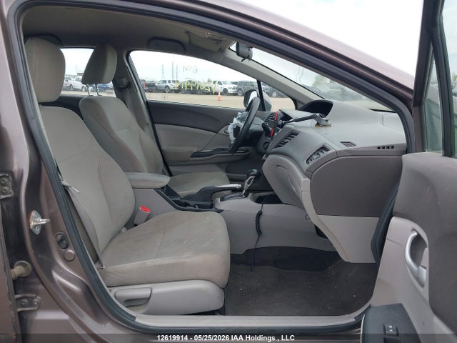 Продажа на аукционе авто 2012 Honda Civic Lx, vin: 2HGFB2F48CH021805, номер лота: 12619914