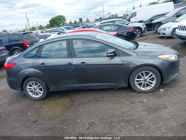 Ford Focus 2015 1FADP3F24FL370744 Image 13