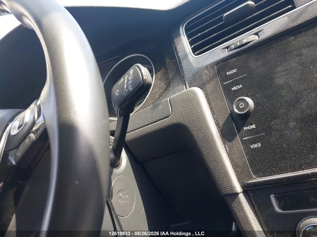 12619933 :رقم المزاد ، 3VWG57AUXKM028041 vin ، 2019 Volkswagen Golf 1.4 Tsi Comfortline/1.4 Tsi Execline/1.4 Tsi Highline مزاد بيع
