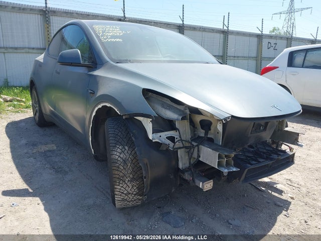12619942 :رقم المزاد ، 7SAYGDEE7PF592537 vin ، 2023 Tesla Model Y Long Range مزاد بيع