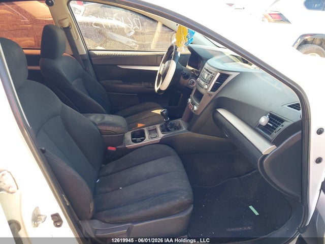 12619945 :رقم المزاد ، 4S3BMGA68E1006297 vin ، 2014 Subaru Legacy 2.5i مزاد بيع