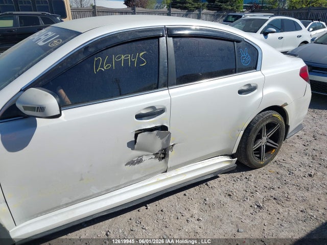 12619945 :رقم المزاد ، 4S3BMGA68E1006297 vin ، 2014 Subaru Legacy 2.5i مزاد بيع