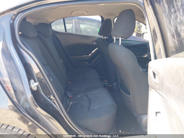 3MZBM1K71FM218982 Mazda Mazda3 Gx