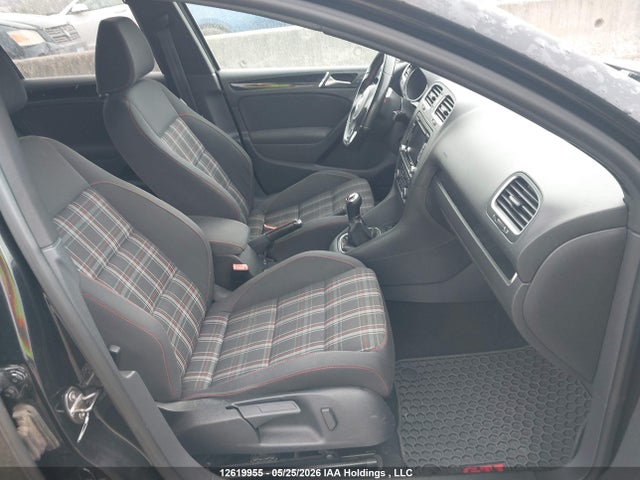 2011 Volkswagen Gti მანქანა იყიდება აუქციონზე, vin: WVWGV7AJXBW156062, აუქციონის ნომერი: 12619955