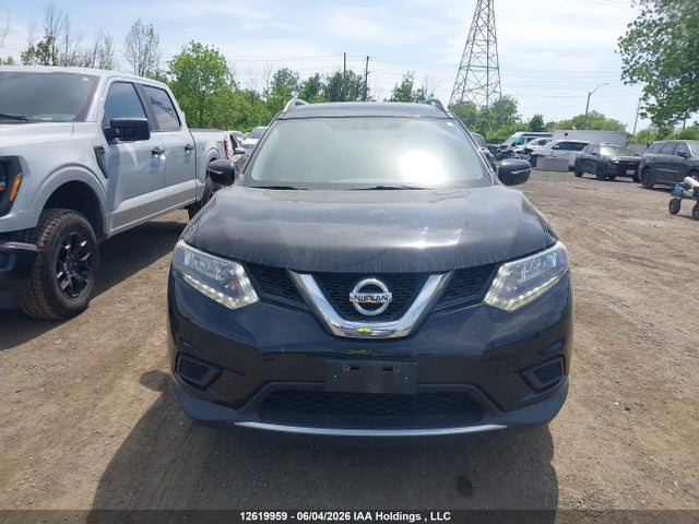 2015 Nissan Rogue S/sl/sv მანქანა იყიდება აუქციონზე, vin: 5N1AT2MT8FC846004, აუქციონის ნომერი: 12619959