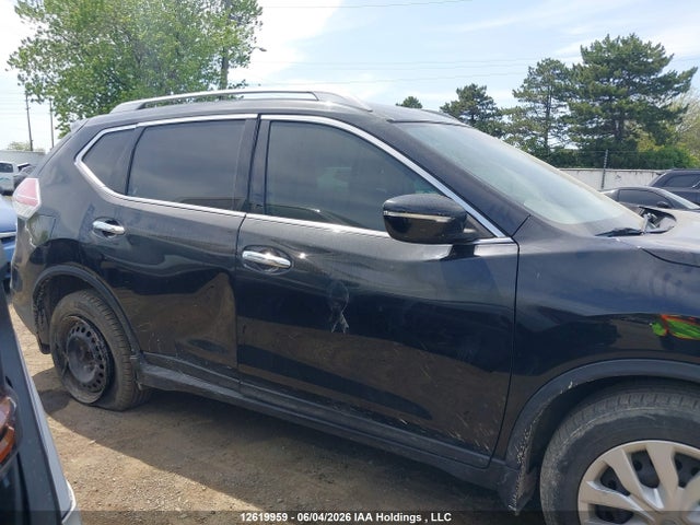 2015 Nissan Rogue S/sl/sv მანქანა იყიდება აუქციონზე, vin: 5N1AT2MT8FC846004, აუქციონის ნომერი: 12619959