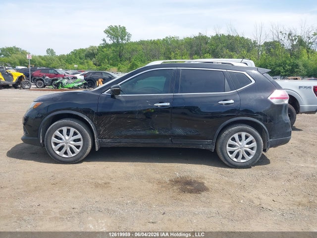 2015 Nissan Rogue S/sl/sv მანქანა იყიდება აუქციონზე, vin: 5N1AT2MT8FC846004, აუქციონის ნომერი: 12619959