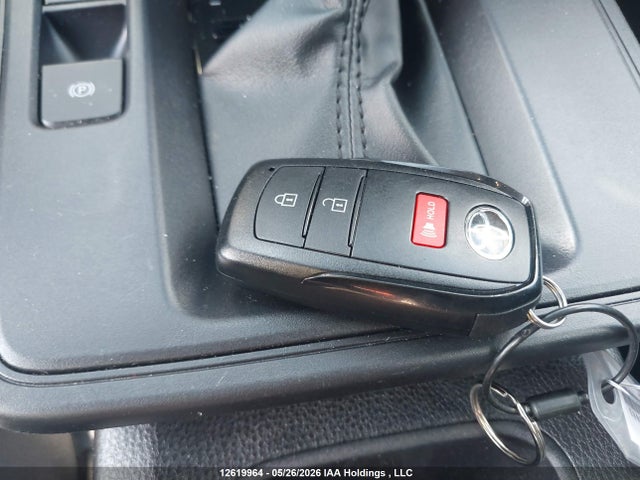 Aukcja sprzedaży 2026 Toyota Corolla Cross Le, vin: 7MUCAABG8TV168003, numer aukcji: 12619964
