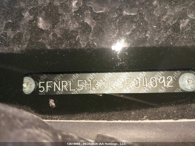 12619969 :رقم المزاد ، 5FNRL5H3XGB504092 vin ، 2016 Honda Odyssey Se مزاد بيع