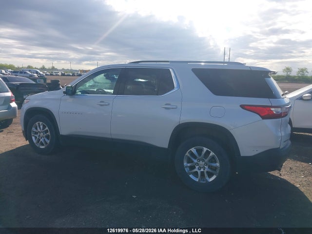 2018 Chevrolet Traverse Lt მანქანა იყიდება აუქციონზე, vin: 1GNEVGKW7JJ227707, აუქციონის ნომერი: 12619976