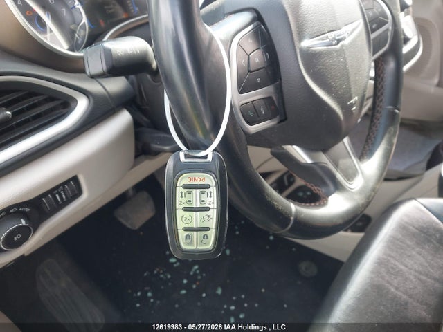 Chrysler Pacifica Touring L 2017 2C4RC1BG2HR743517 Image 11