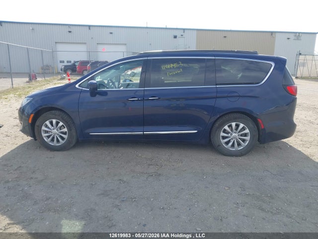 Chrysler Pacifica Touring L 2017 2C4RC1BG2HR743517 Image 14