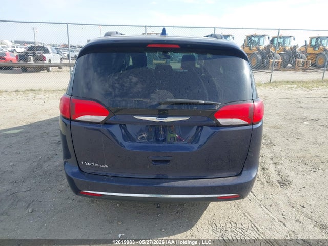 Chrysler Pacifica Touring L 2017 2C4RC1BG2HR743517 Image 16