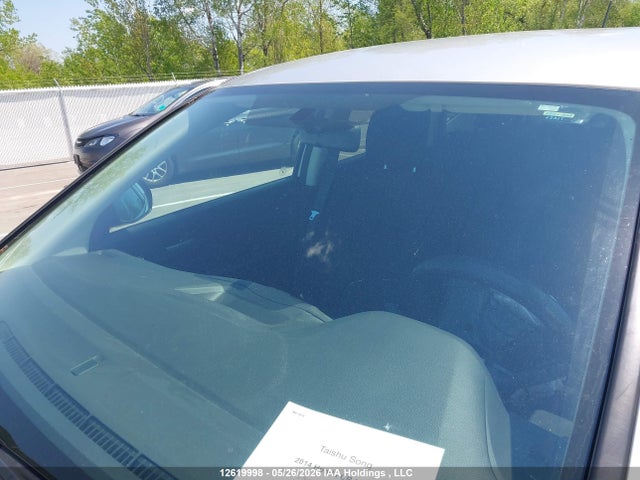 2HKRM4H32EH119440 Honda CR-V LX