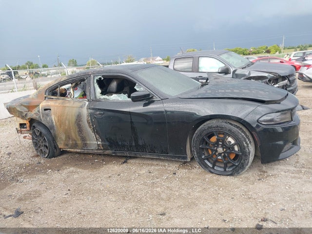 2C3CDXJG3GH242748 Dodge Charger Sxt