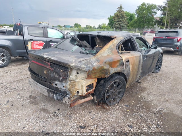 2C3CDXJG3GH242748 Dodge Charger Sxt