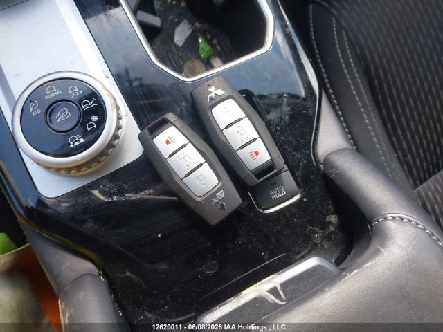 Продаж на аукціоні авто 2025 Mitsubishi Outlander Es, vin: JA4J4UA84SZ617172, номер лоту: 12620011