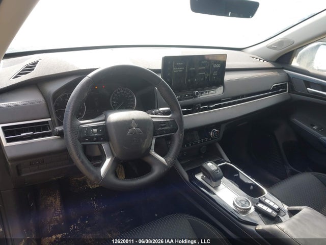 Продаж на аукціоні авто 2025 Mitsubishi Outlander Es, vin: JA4J4UA84SZ617172, номер лоту: 12620011