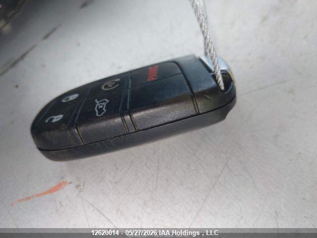 12620014 :رقم المزاد ، 1C4RJFBG1HC686254 vin ، 2017 Jeep Grand Cherokee مزاد بيع