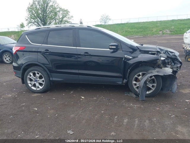 Продажа на аукционе авто 2016 Ford Escape Titanium, vin: 1FMCU9J97GUC02321, номер лота: 12620018