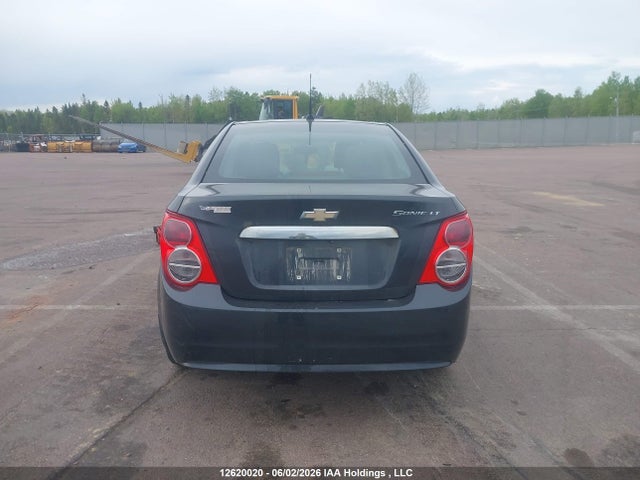Продажа на аукционе авто 2014 Chevrolet Sonic Lt Auto, vin: 1G1JC5EH4E4243553, номер лота: 12620020