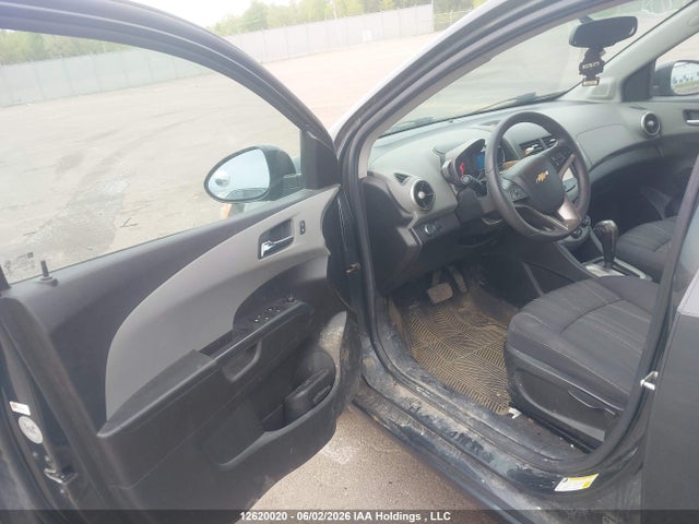 Продажа на аукционе авто 2014 Chevrolet Sonic Lt Auto, vin: 1G1JC5EH4E4243553, номер лота: 12620020