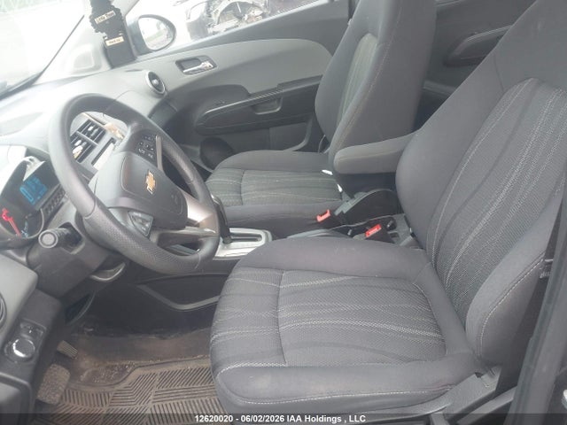 Продажа на аукционе авто 2014 Chevrolet Sonic Lt Auto, vin: 1G1JC5EH4E4243553, номер лота: 12620020